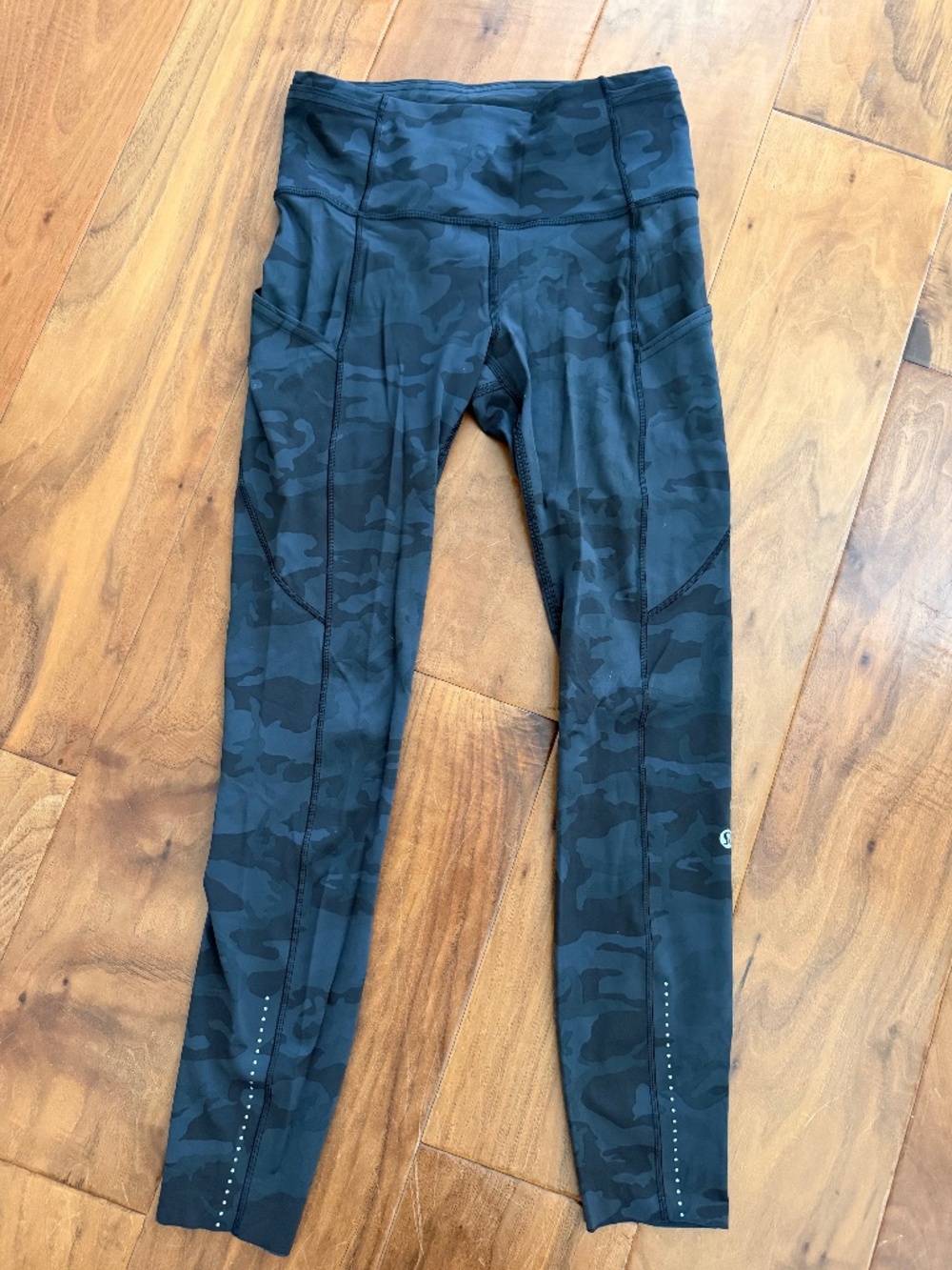 Lululemon Fast and Free High-Rise Leggings  the Incognito Camo Multi Grey 4